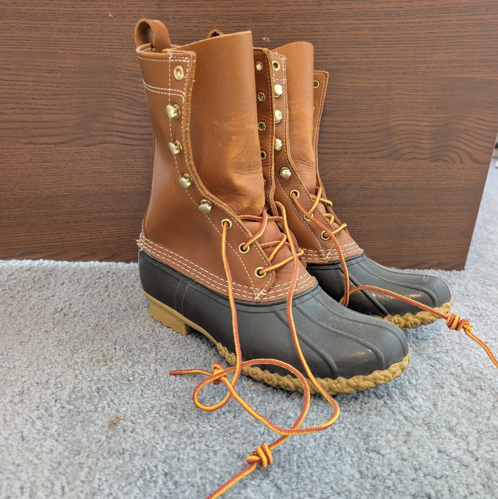 L.L. Bean Duck Boots 10in Unlined Size 9